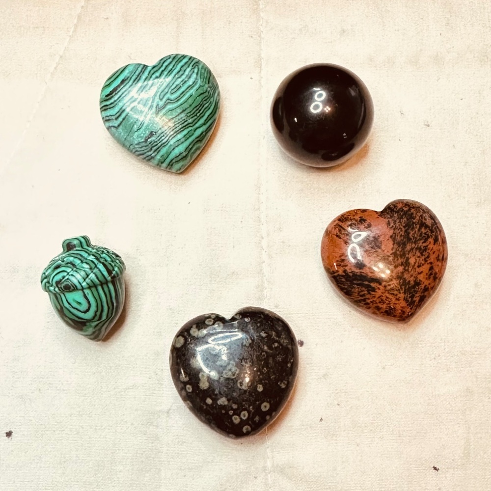 Crystal Lot Kambamba, Malachite & Mahogany, Black Onyx